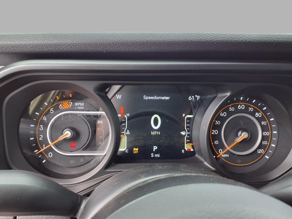 new 2025 Jeep Wrangler car, priced at $43,488