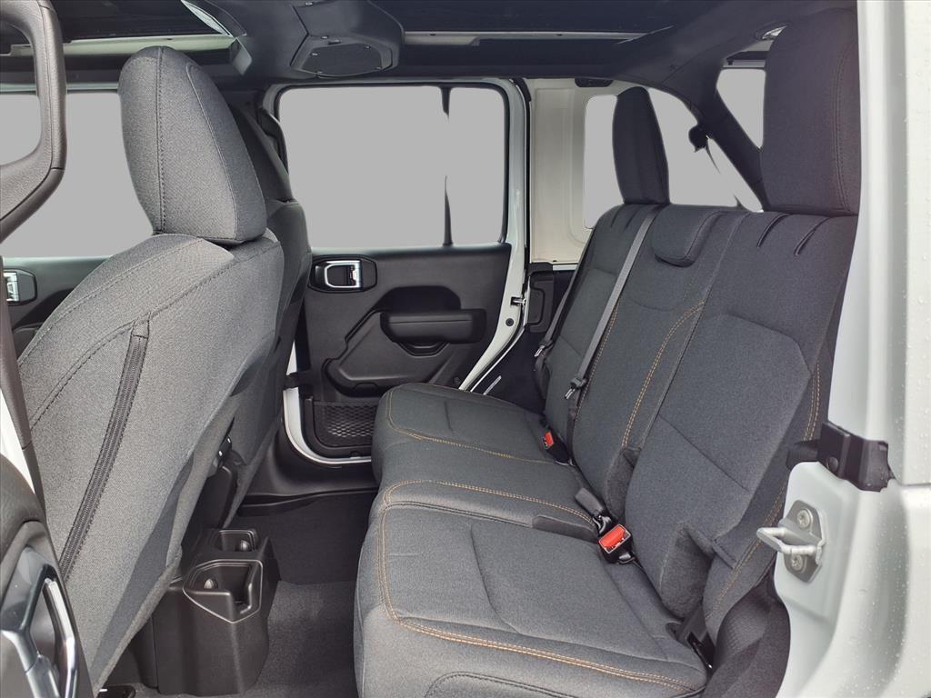 new 2025 Jeep Wrangler car, priced at $43,488