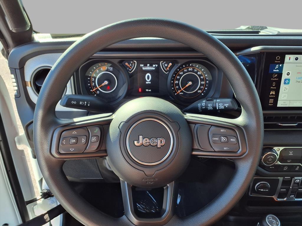 new 2026 Jeep Wrangler car, priced at $41,065