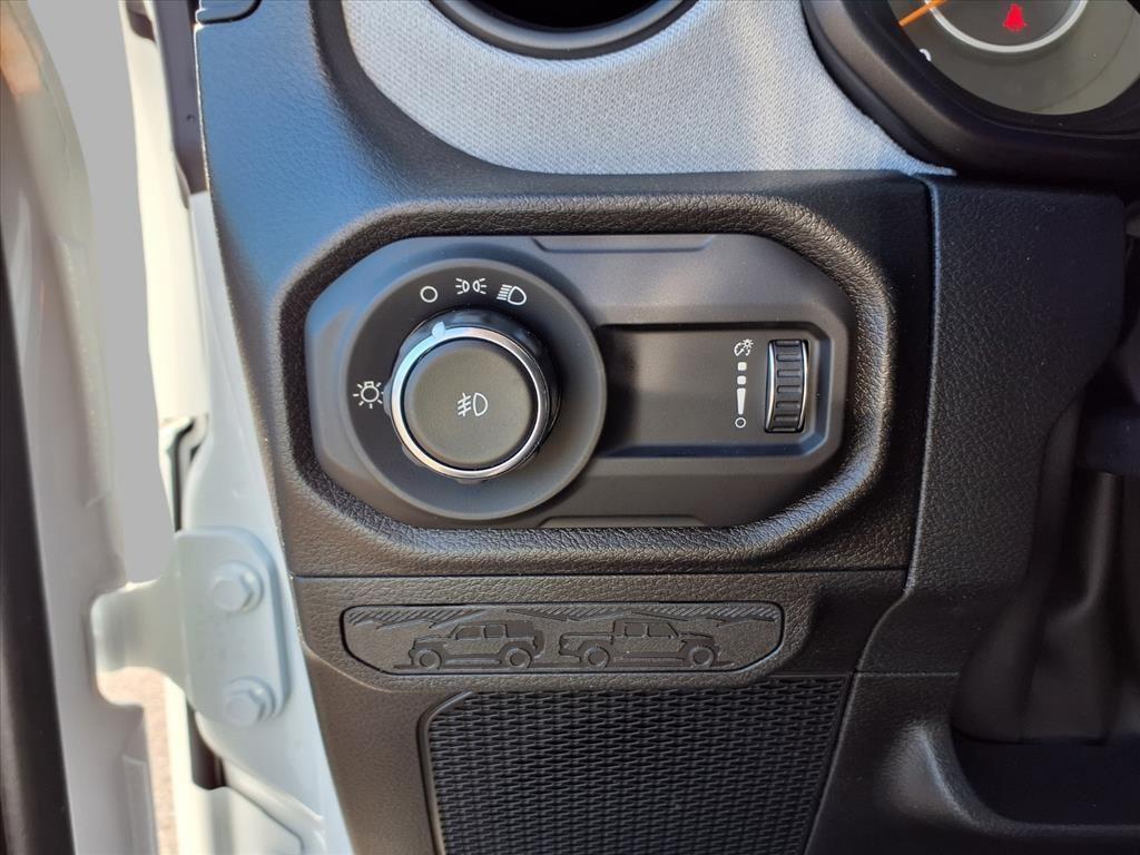 new 2026 Jeep Wrangler car, priced at $41,065