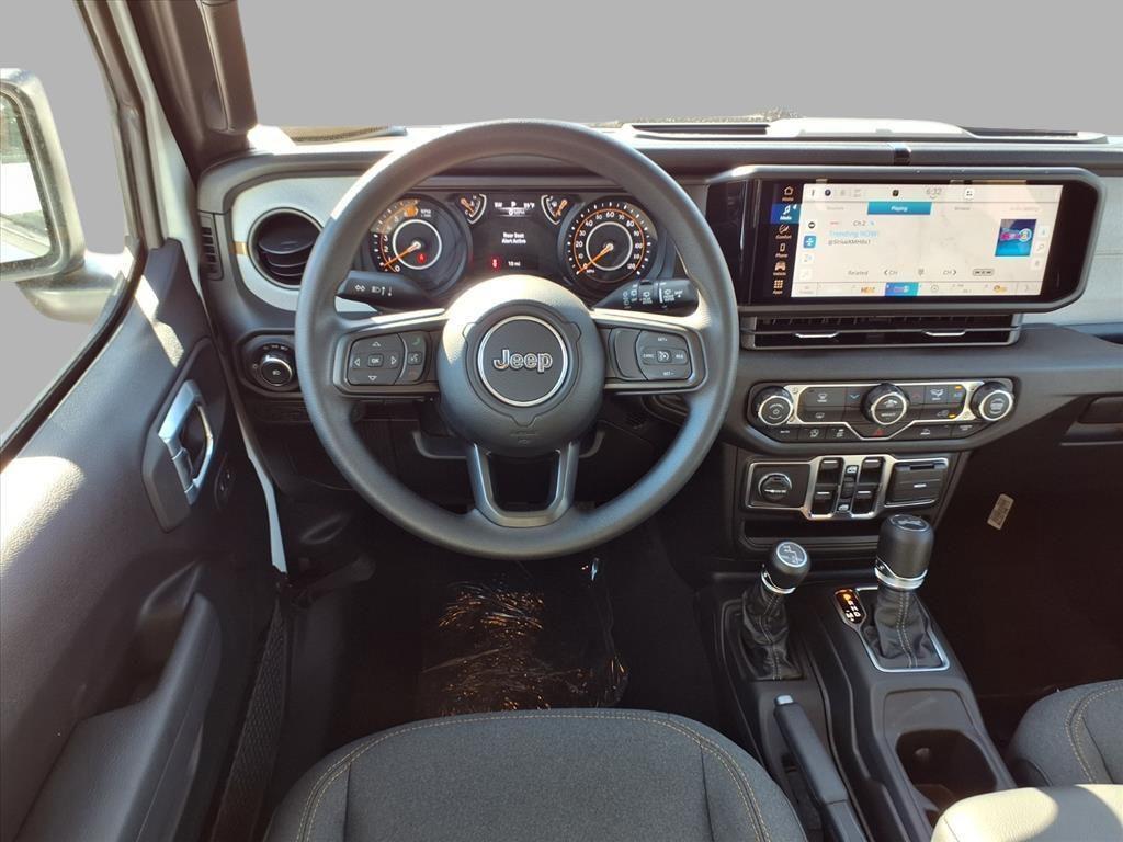 new 2026 Jeep Wrangler car, priced at $41,065