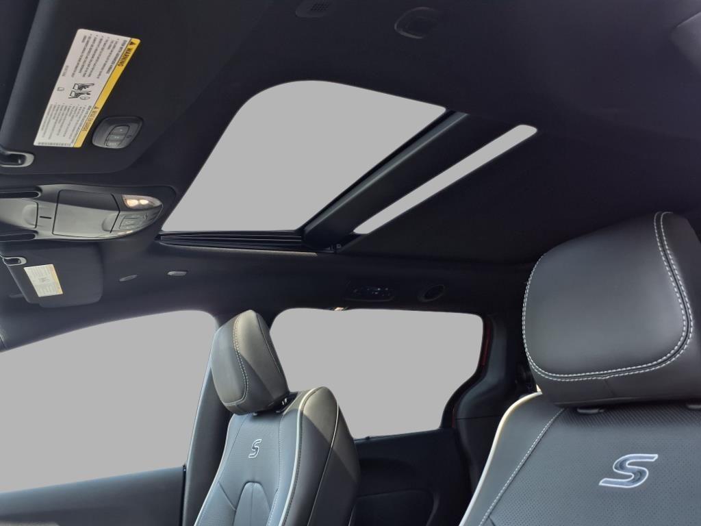 new 2026 Chrysler Pacifica car, priced at $47,750