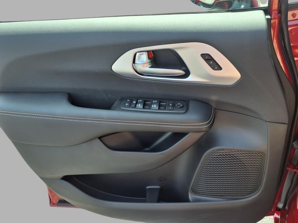 new 2026 Chrysler Pacifica car, priced at $47,750