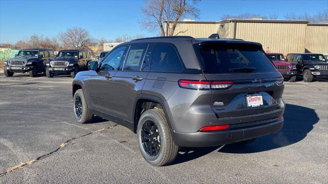 new 2025 Jeep Grand Cherokee car, priced at $38,780