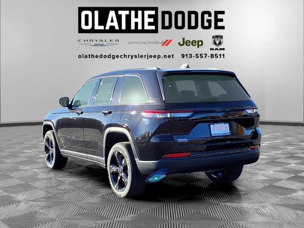 new 2025 Jeep Grand Cherokee car, priced at $42,609