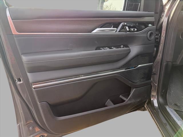 new 2024 Jeep Grand Wagoneer L car, priced at $89,830