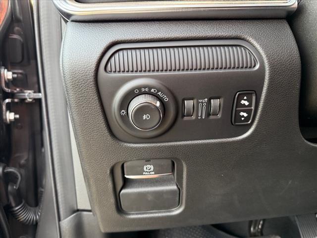 new 2024 Jeep Grand Wagoneer L car, priced at $89,830