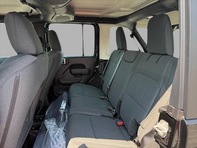 new 2025 Jeep Wrangler car, priced at $38,999