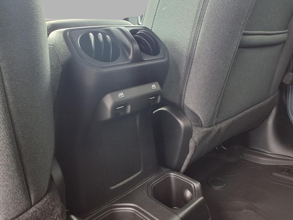 new 2025 Jeep Wrangler car, priced at $39,709