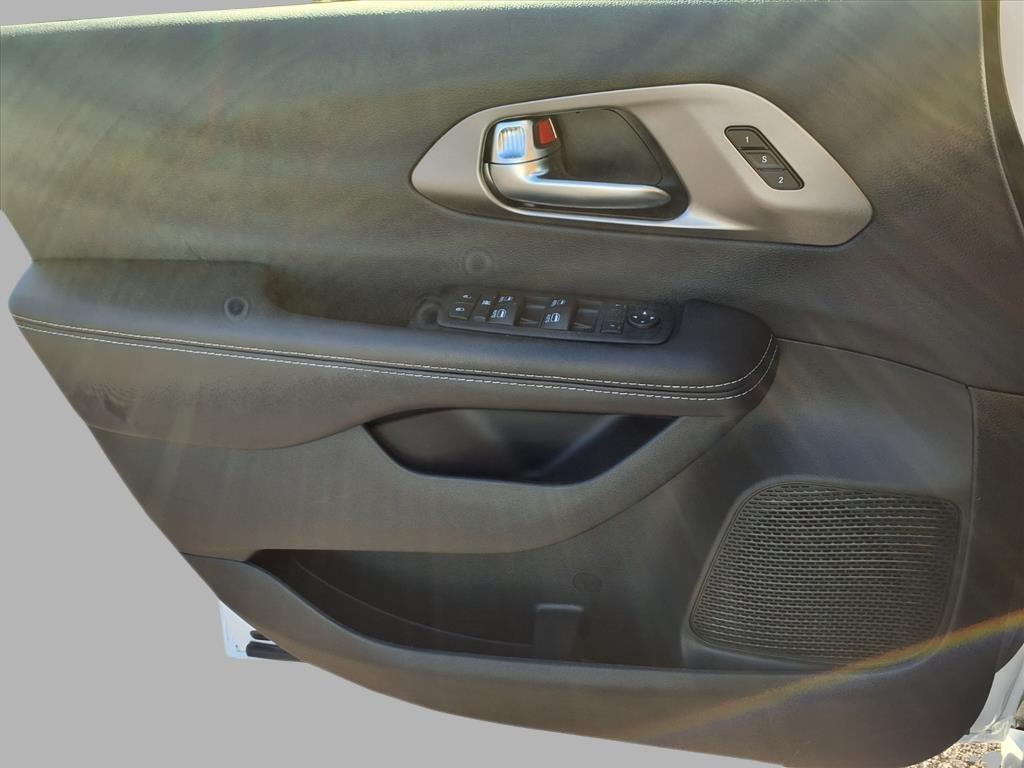 new 2026 Chrysler Pacifica car, priced at $50,785