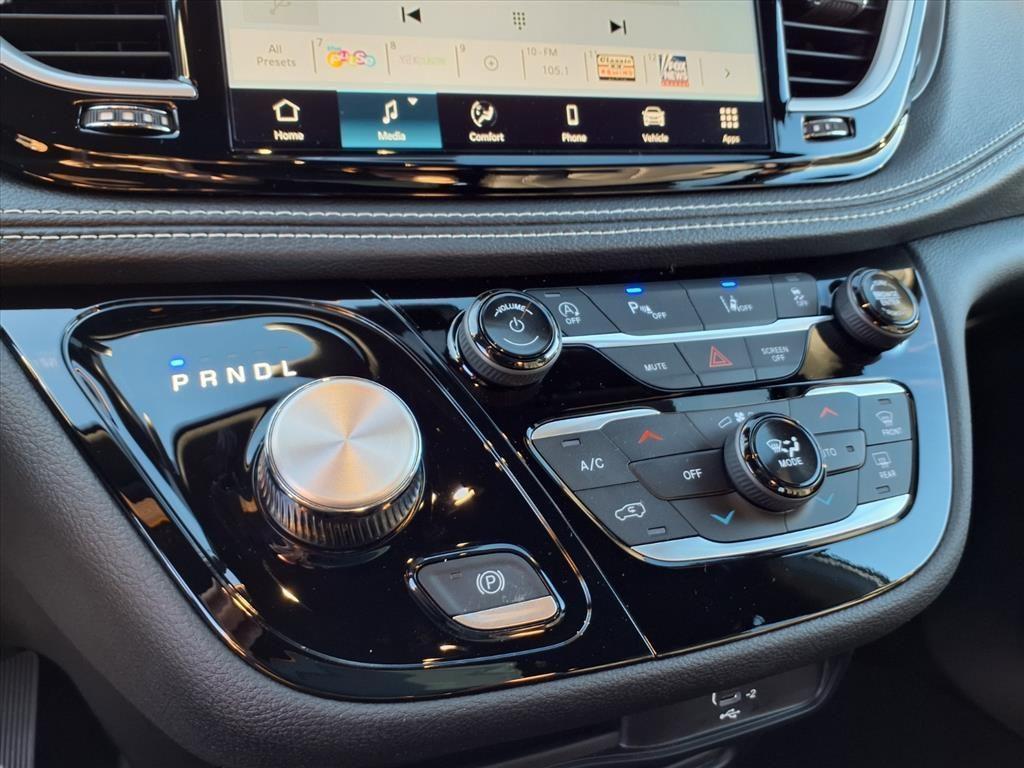 new 2026 Chrysler Pacifica car, priced at $50,785