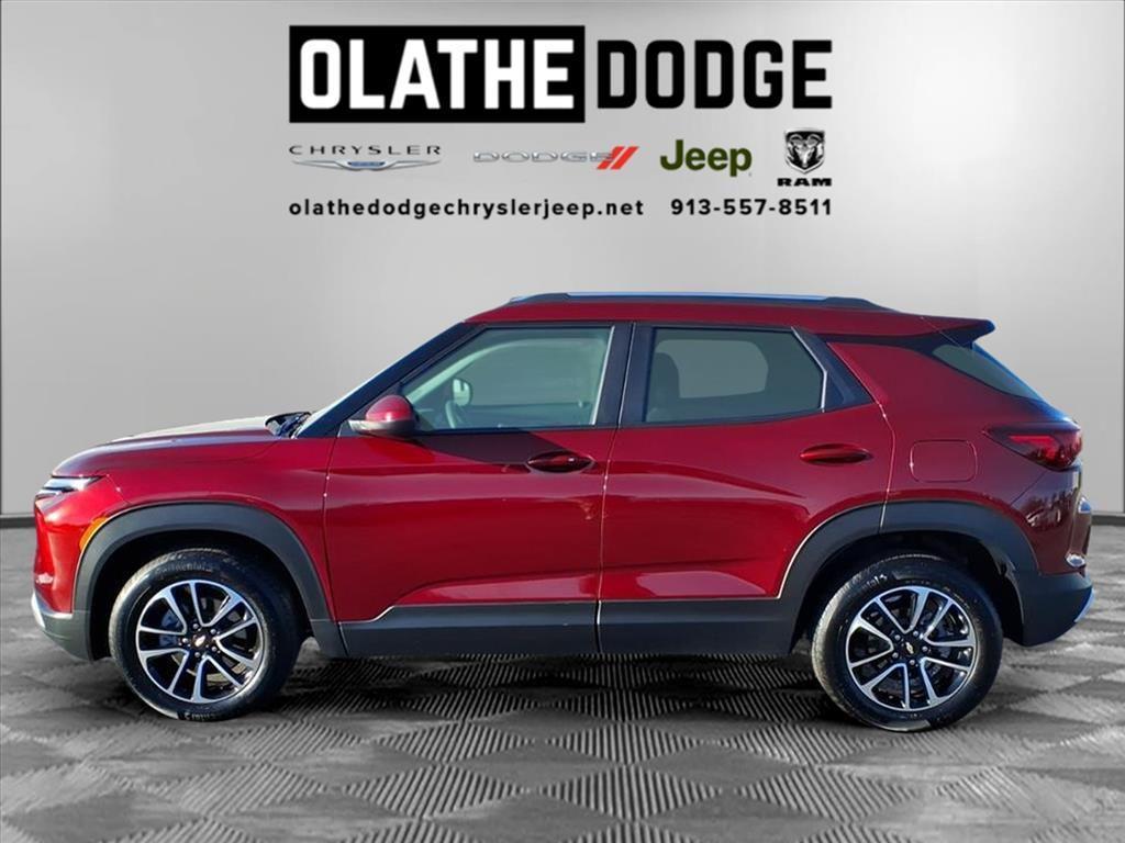 used 2025 Chevrolet TrailBlazer car, priced at $22,151