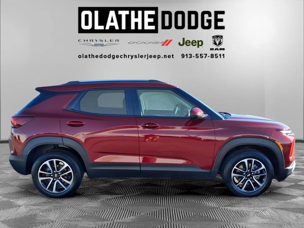 used 2025 Chevrolet TrailBlazer car, priced at $22,151