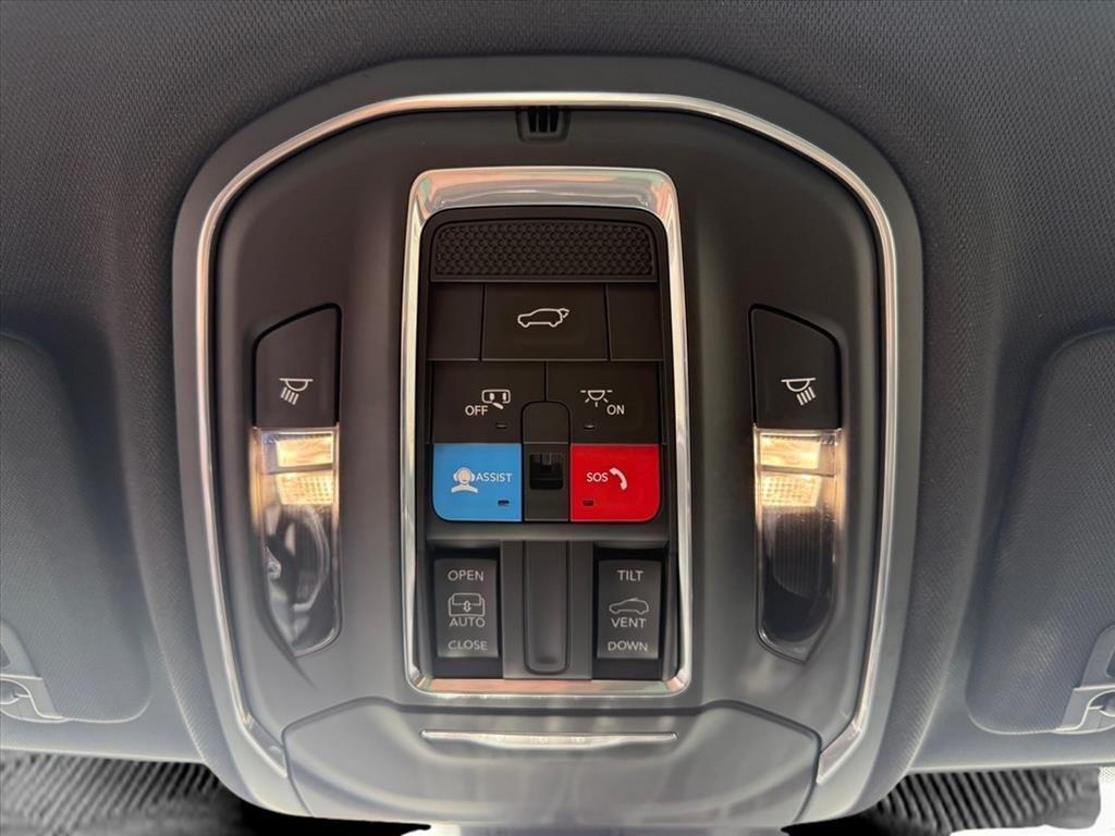 new 2025 Jeep Grand Cherokee L car, priced at $42,719