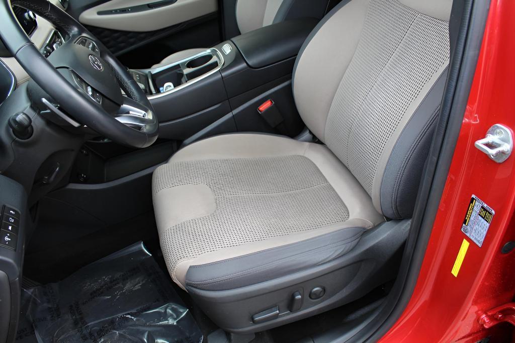 used 2022 Hyundai Santa Fe car, priced at $20,326