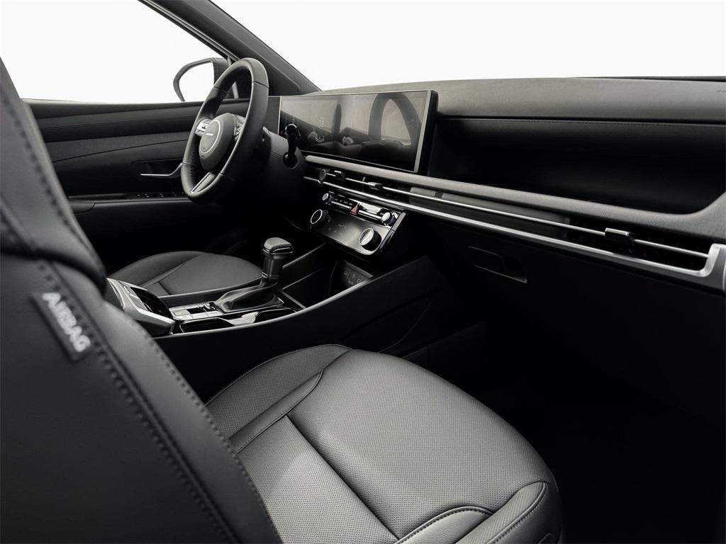 new 2025 Hyundai Tucson car, priced at $36,140