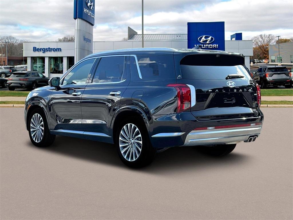 new 2025 Hyundai Palisade car, priced at $52,681