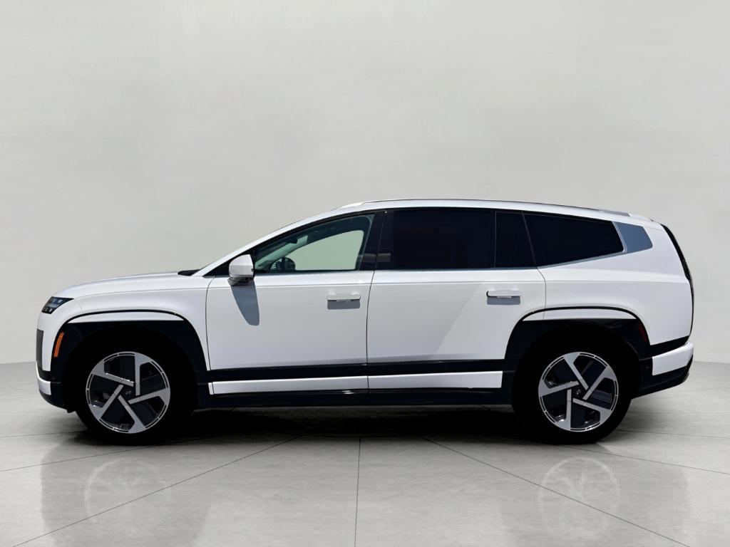 new 2026 Hyundai IONIQ 9 car, priced at $74,385