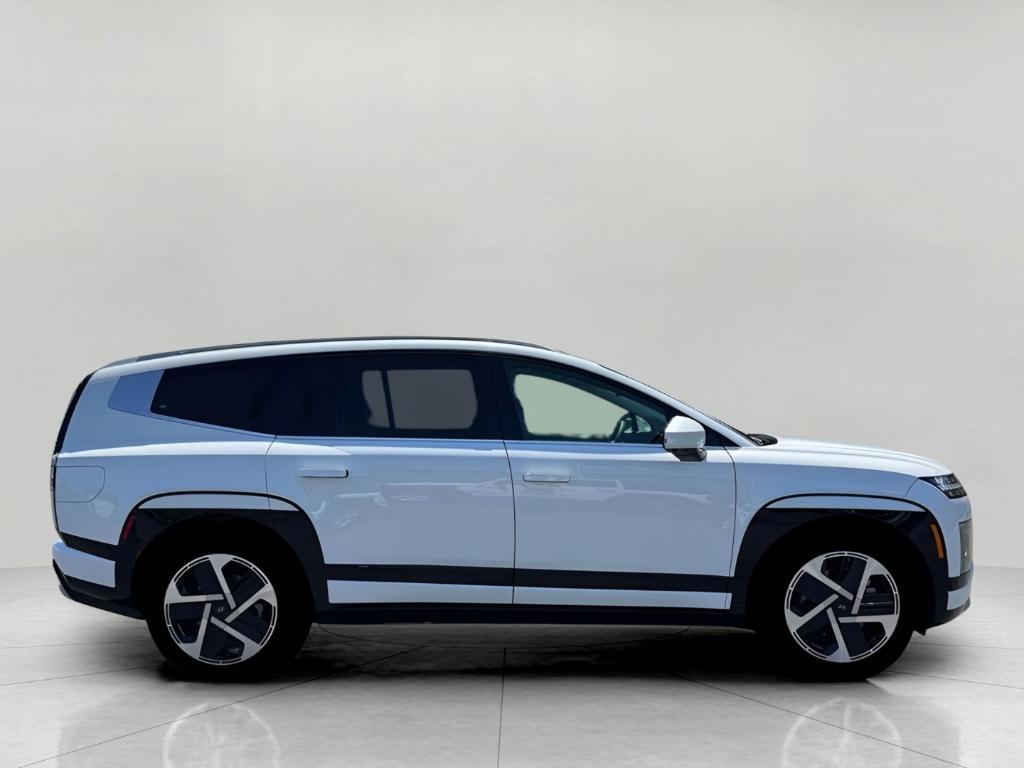 new 2026 Hyundai IONIQ 9 car, priced at $74,385