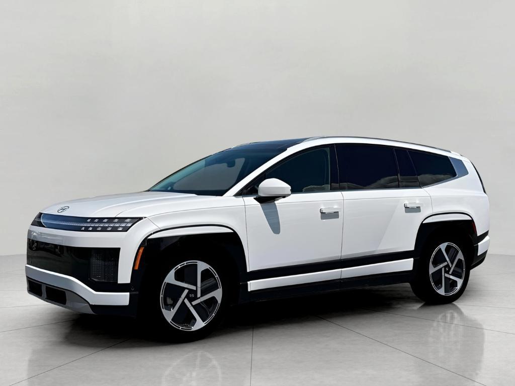 new 2026 Hyundai IONIQ 9 car, priced at $74,385