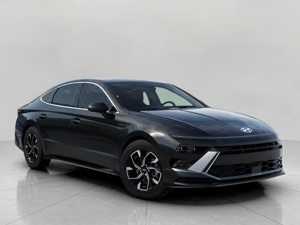 new 2025 Hyundai Sonata car, priced at $28,681
