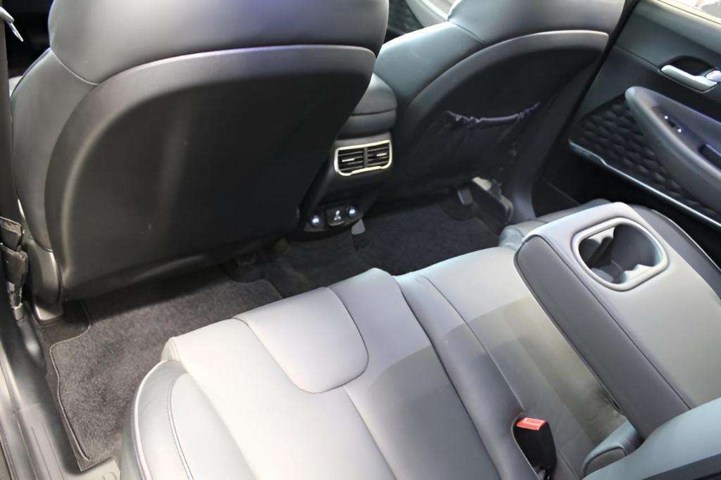 used 2022 Hyundai Santa Fe car, priced at $27,991