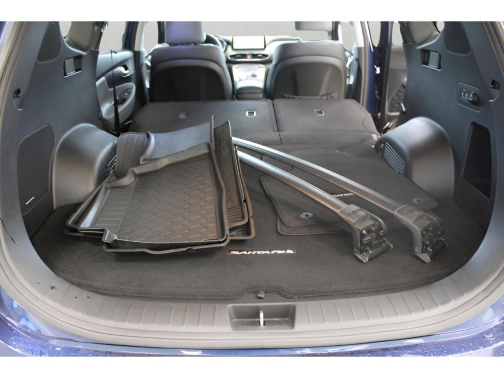 used 2022 Hyundai Santa Fe car, priced at $27,991