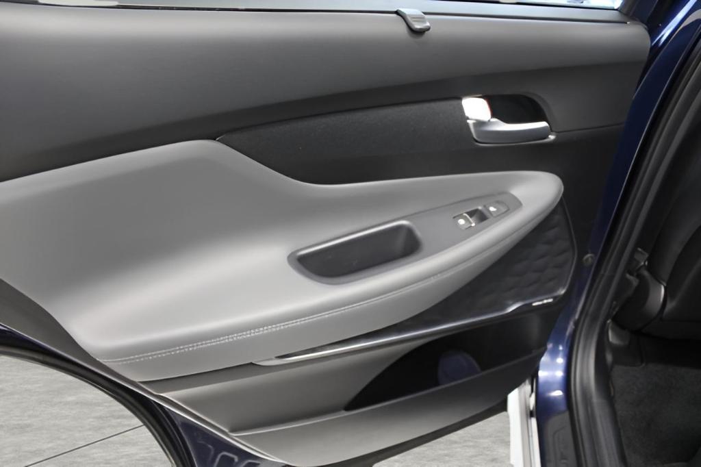 used 2022 Hyundai Santa Fe car, priced at $27,991