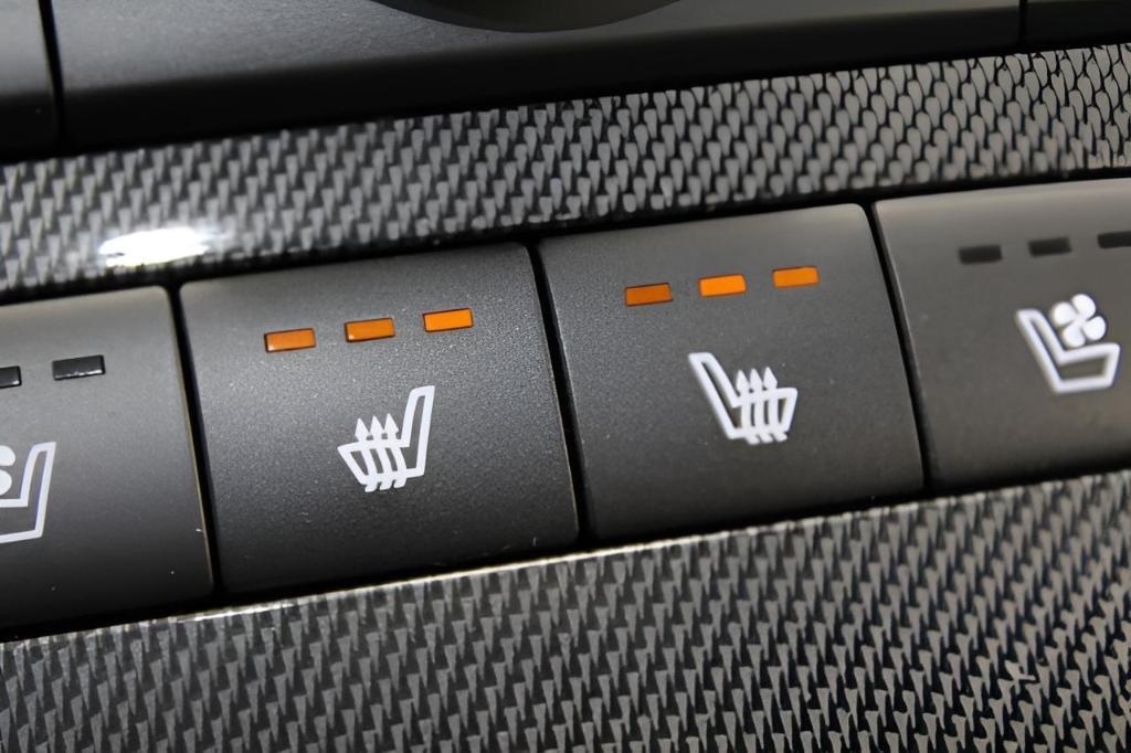 used 2022 Hyundai Santa Fe car, priced at $27,991