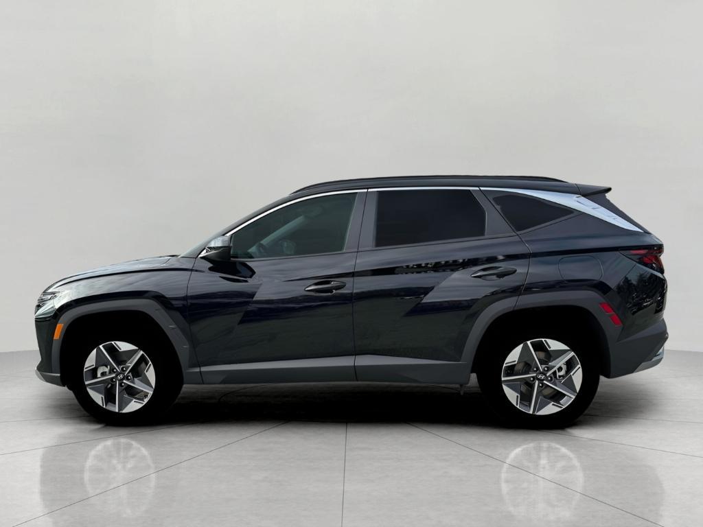 new 2025 Hyundai Tucson car, priced at $32,161