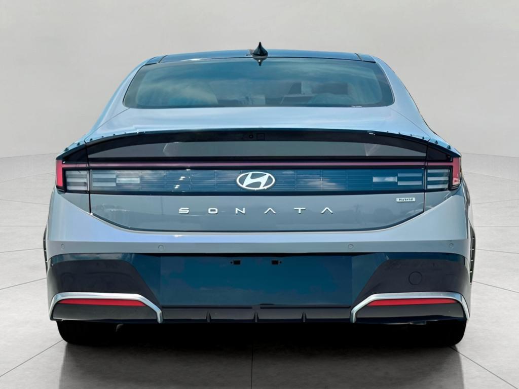 new 2025 Hyundai Sonata Hybrid car, priced at $37,641