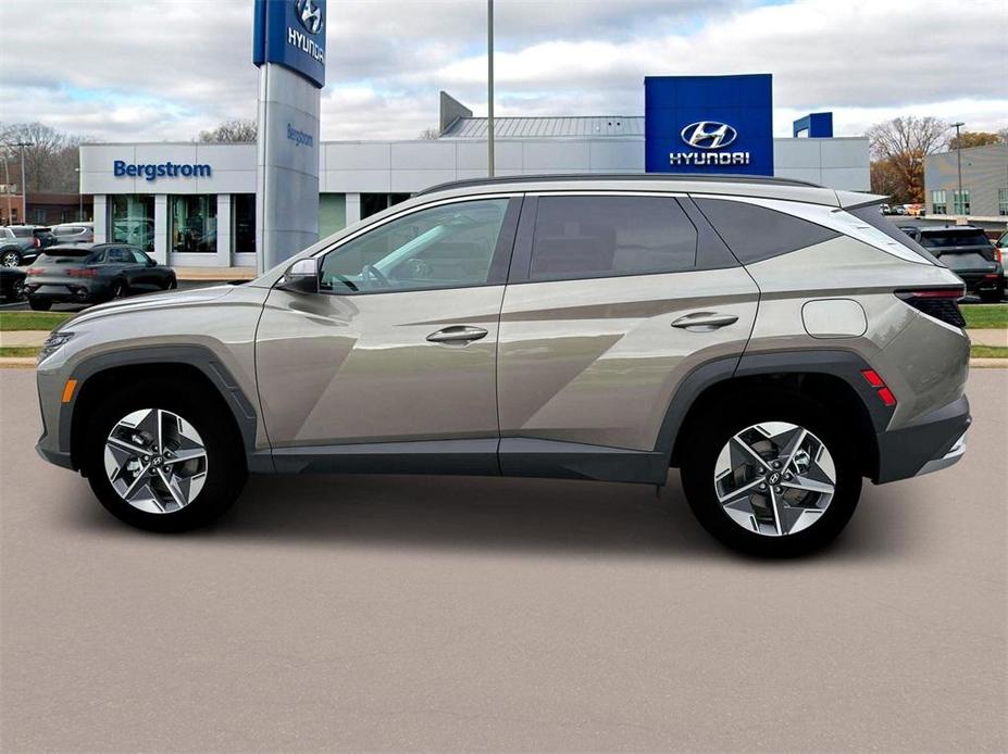 new 2025 Hyundai Tucson Hybrid car, priced at $36,281