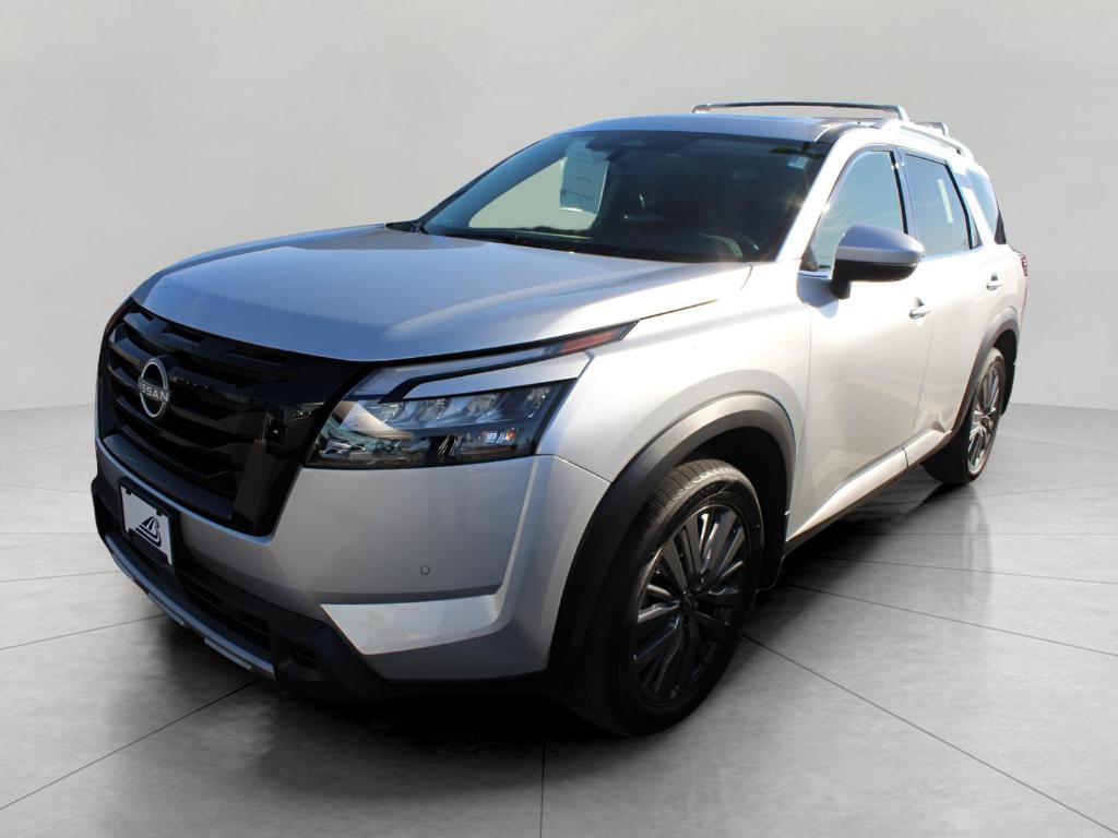 used 2025 Nissan Pathfinder car, priced at $37,960