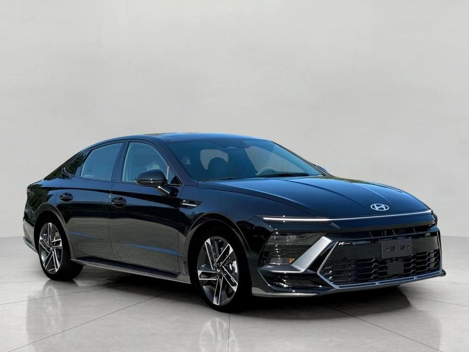 new 2025 Hyundai Sonata car, priced at $34,861