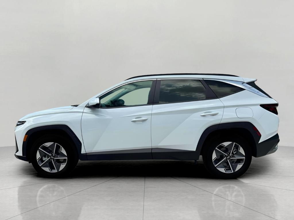 new 2025 Hyundai Tucson car, priced at $32,901