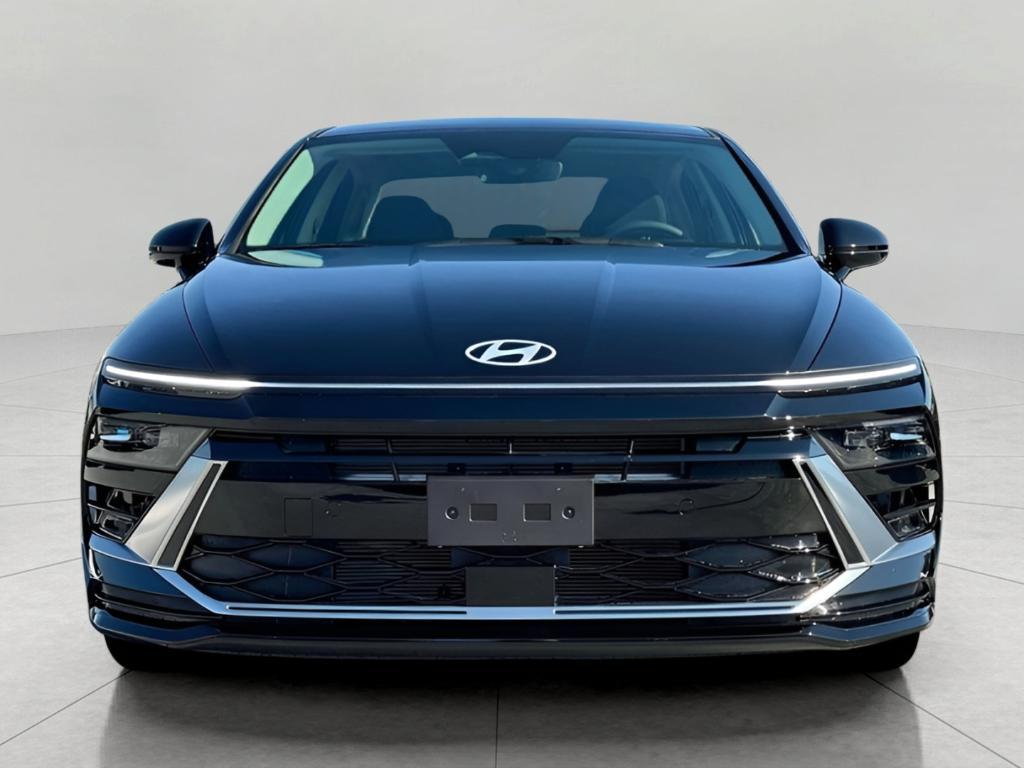new 2025 Hyundai Sonata car, priced at $28,656
