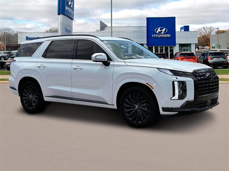 new 2024 Hyundai Palisade car, priced at $54,685