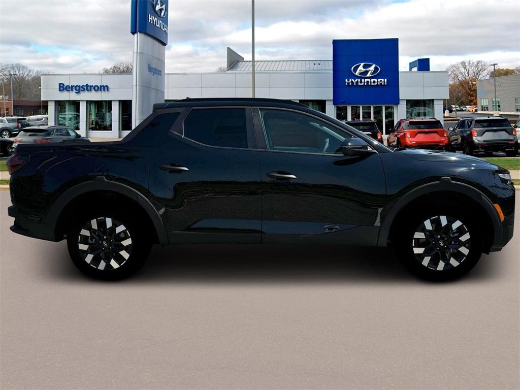 new 2025 Hyundai SANTA CRUZ car, priced at $35,588