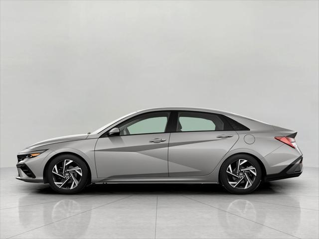 new 2024 Hyundai Elantra car, priced at $26,014