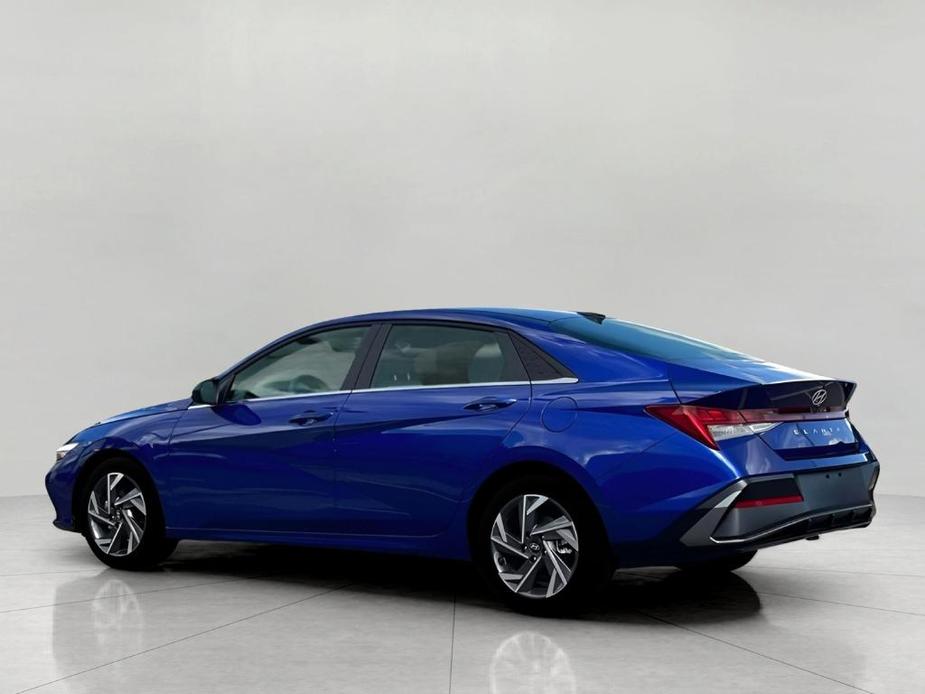 new 2025 Hyundai Elantra car, priced at $25,471