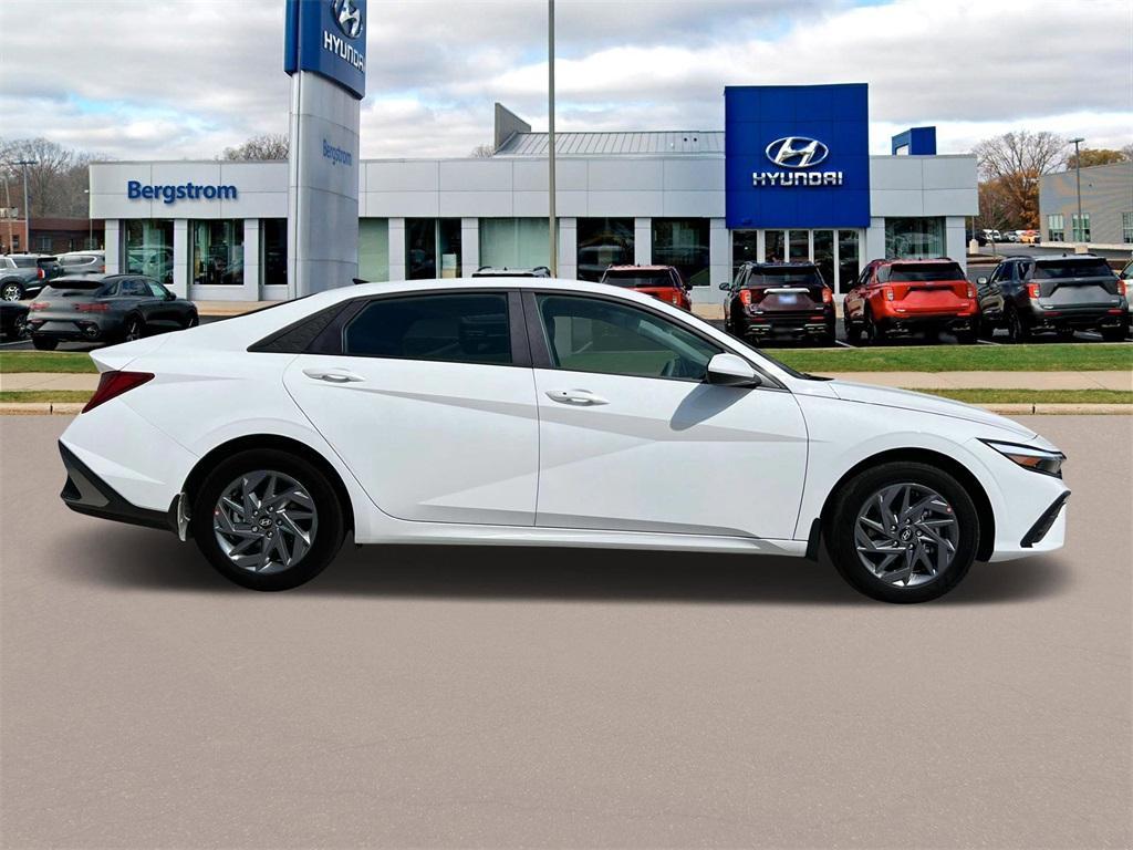 new 2025 Hyundai ELANTRA HEV car, priced at $24,904