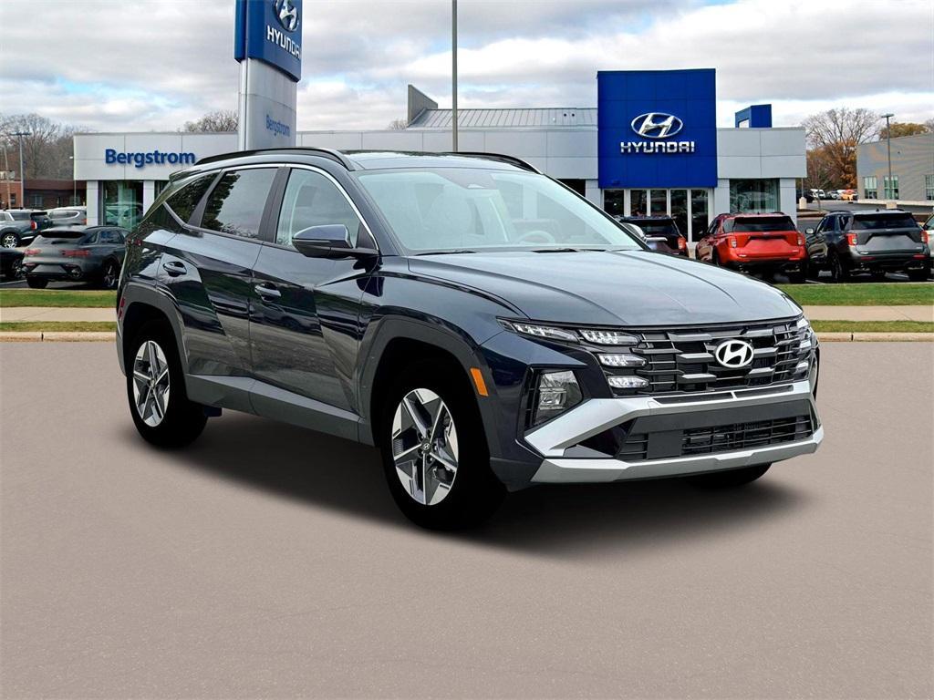 new 2025 Hyundai TUCSON Hybrid car, priced at $34,238