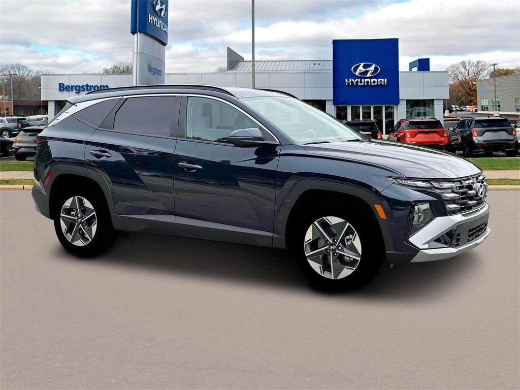 new 2025 Hyundai TUCSON Hybrid car, priced at $34,238