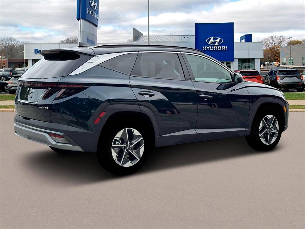 new 2025 Hyundai TUCSON Hybrid car, priced at $34,238