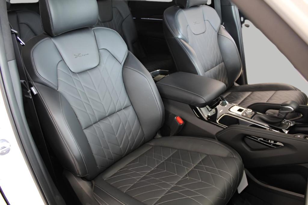 used 2024 Kia Telluride car, priced at $48,249