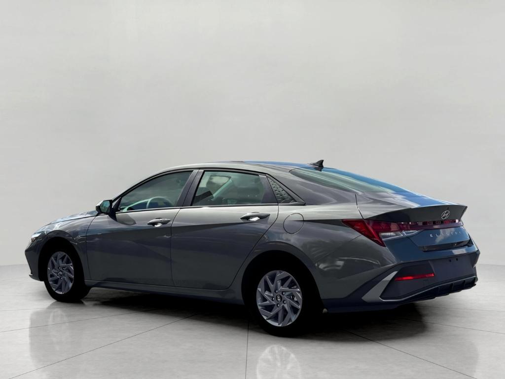 new 2026 Hyundai ELANTRA HEV car, priced at $26,721