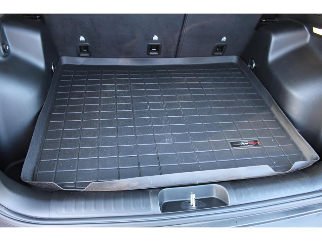 used 2019 Jeep Cherokee car, priced at $15,314