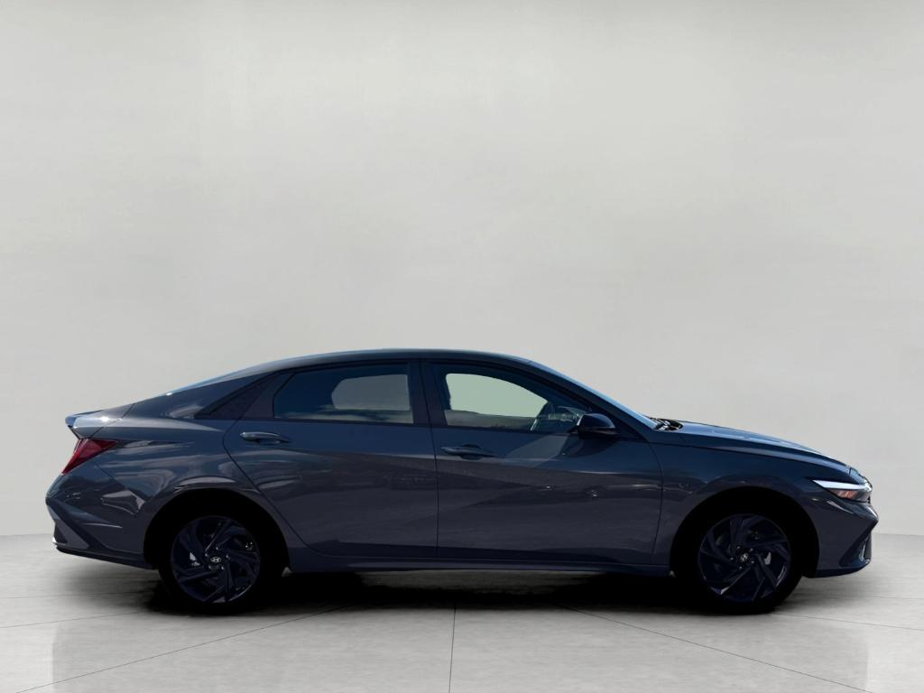 new 2026 Hyundai ELANTRA HEV car, priced at $28,526