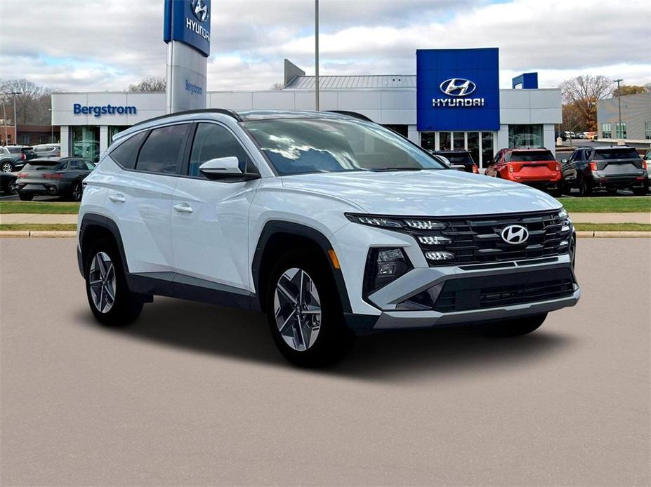 new 2025 Hyundai Tucson Hybrid car, priced at $36,671