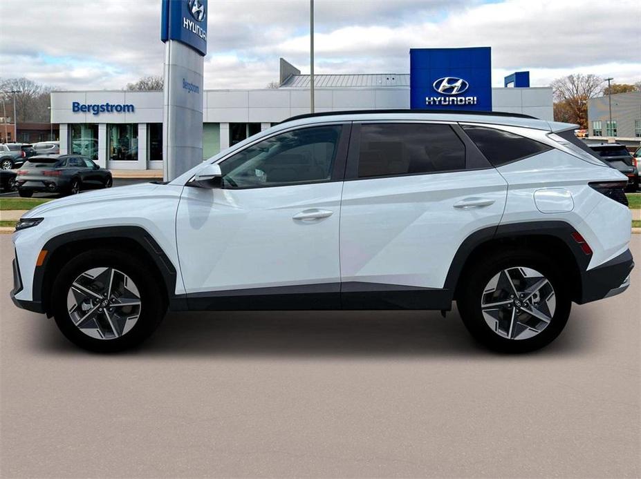 new 2025 Hyundai Tucson Hybrid car, priced at $36,671